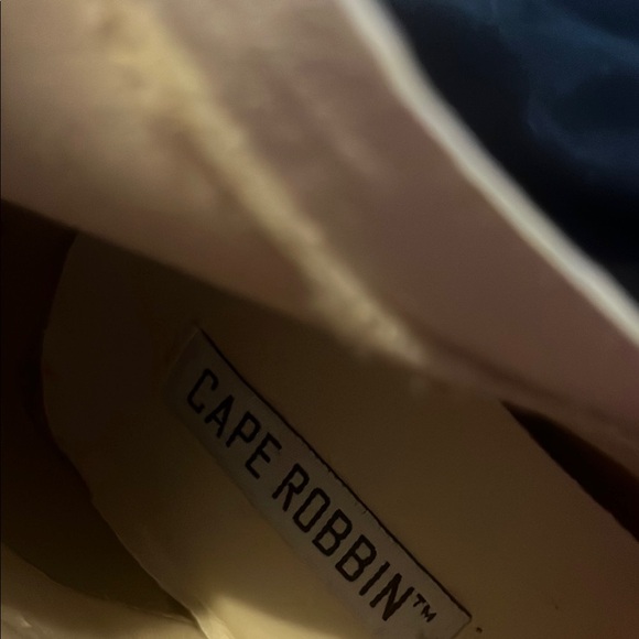 Red and Gold Stiletto Heeled Boots - Picture 9 of 9